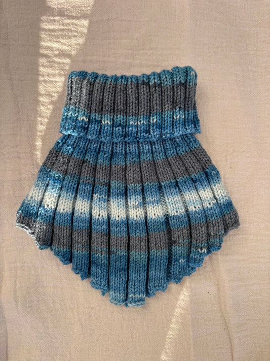 Håndstrikket halsedisse – blød, varm og formbar