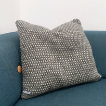 Indlæs billede til gallerivisning Wool Pillow Dark Grey/White