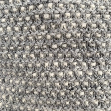 Indlæs billede til gallerivisning Wool Pillow Grey/White